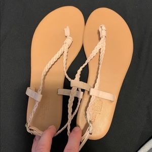 Women’s sandals